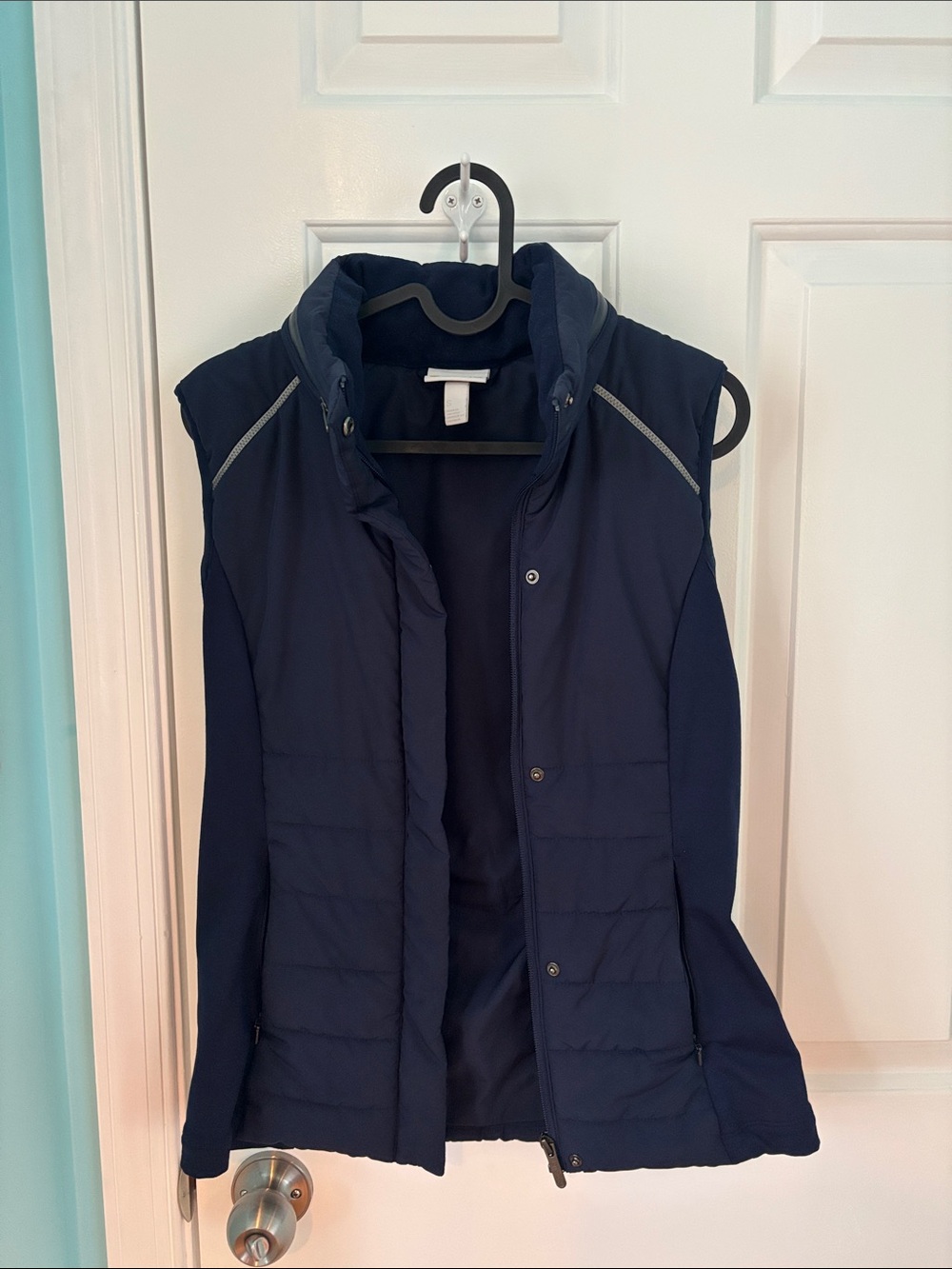 Zella Navy Quilted Hybrid Vest